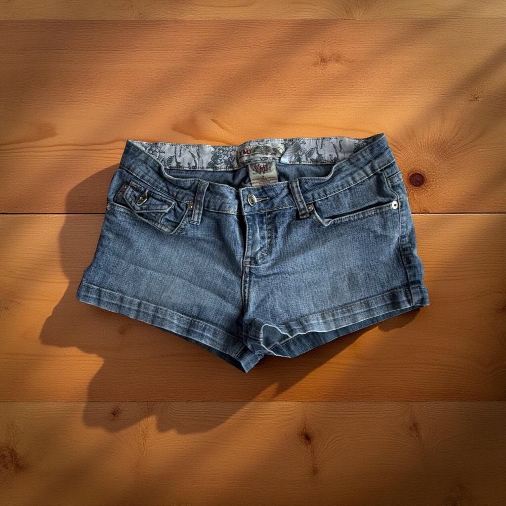 VTG Y2K YMI Jean Shorts Women's Junior Size 9 Flap Pocket City of Angels